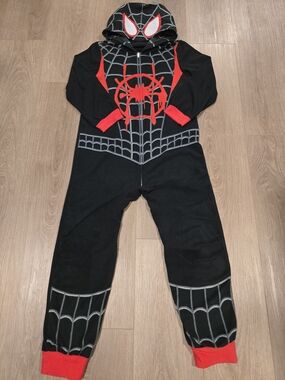 Marvel Spiderman Hooded Pajamas Red Black Size 8 Medium